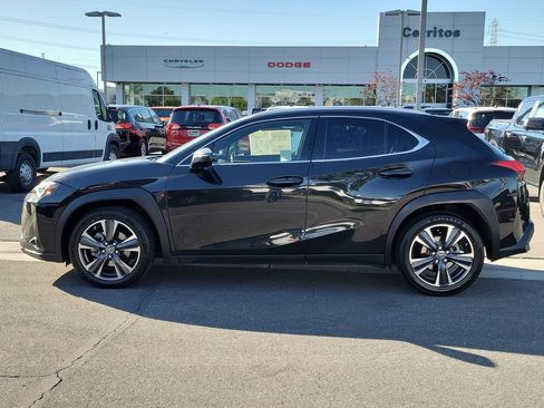 Used 2020 Lexus UX 200 image 27