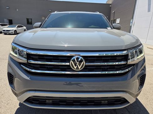 Certified 2023 Volkswagen Atlas Cross Sport SE AWD/4WD image 5