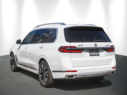 New 2027 BMW X7 xDrive40i w/ Premium Package