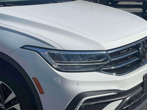 Used 2022 Volkswagen Tiguan S image 10