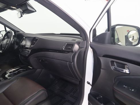 Used 2022 Honda Ridgeline Black Edition image 40