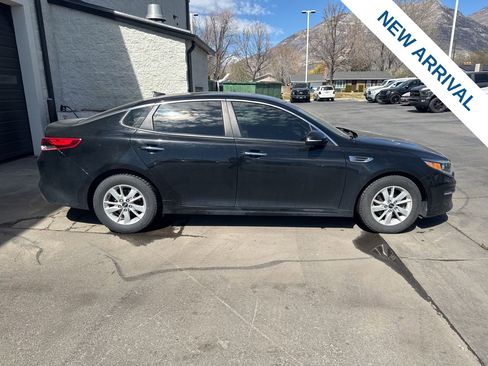 Used 2018 Kia Optima LX image 8