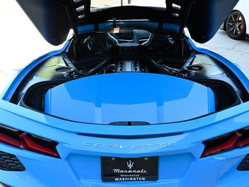 Used 2021 Chevrolet Corvette Stingray Coupe w/ Chrome Exterior Badge Package RWD image 45