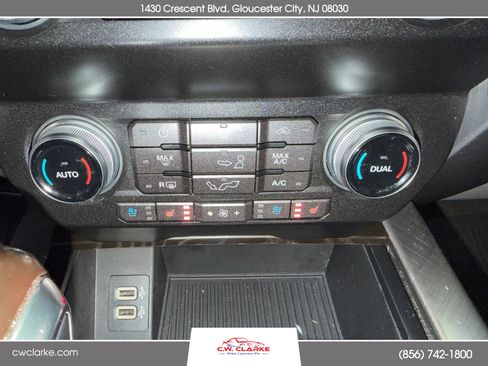 Used 2019 Ford F150 Limited w/ Trailer Tow Package image 26