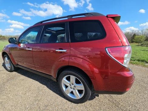 Used 2010 Subaru Forester 2.5X Limited image 5