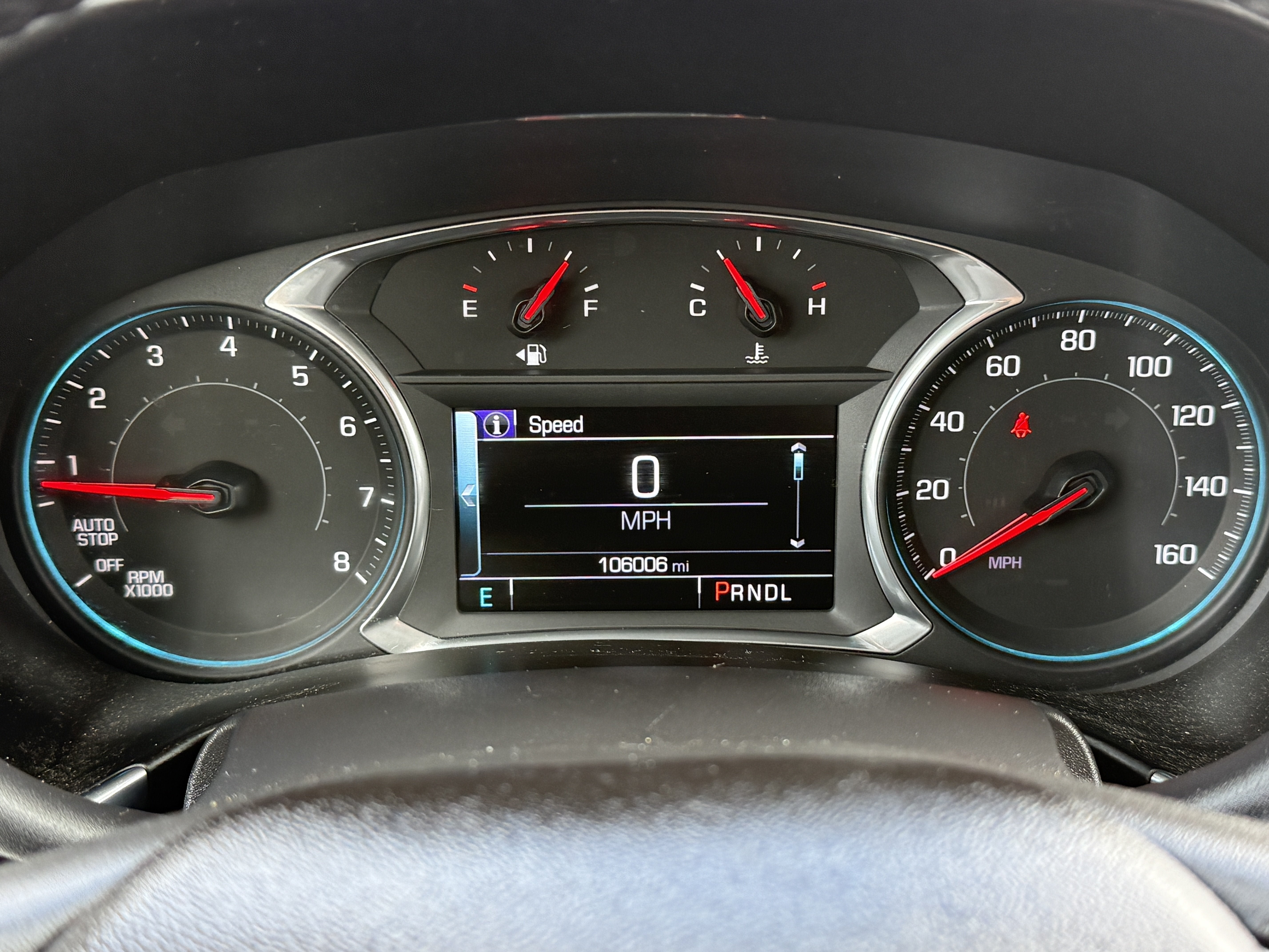 Used 2018 Chevrolet Equinox Premier FWD image 25