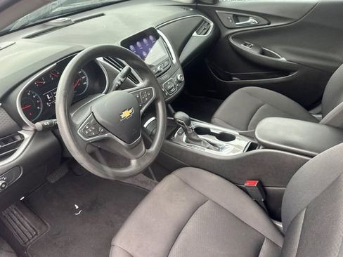 Used 2022 Chevrolet Malibu LS w/ Driver Confidence Package II image 10