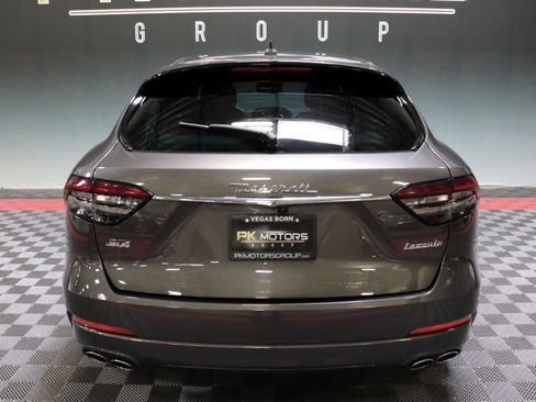 Used 2021 Maserati Levante S AWD/4WD image 7