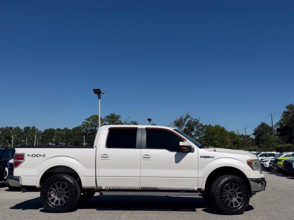 Used 2014 Ford F150 Lariat w/ Equipment Group 502A Luxury AWD/4WD image 4