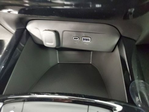 New 2026 Chevrolet Trax LT image 18