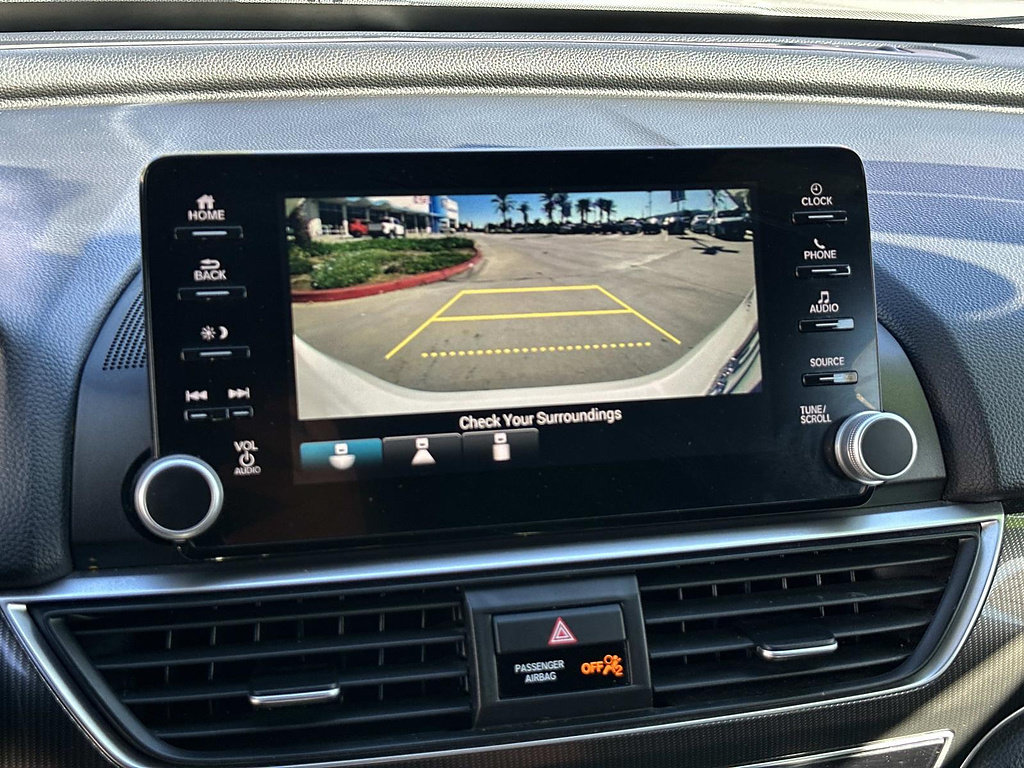 Used 2019 Honda Accord Sport image 9