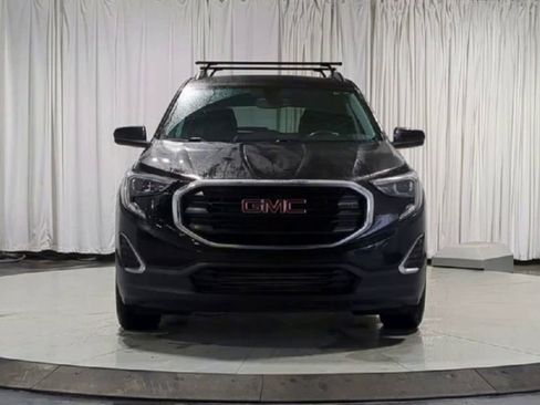 Used 2018 GMC Terrain SLE w/ Driver Convenience Package image 4