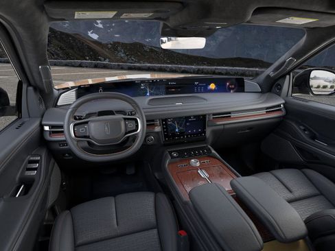 New 2025 Lincoln Navigator Black Label image 9