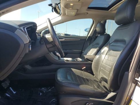 Used 2014 Ford Fusion SE w/ Equipment Group 202A image 16