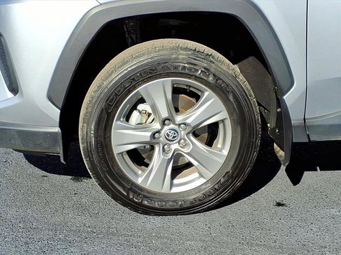 Certified 2024 Toyota RAV4 XLE image 9