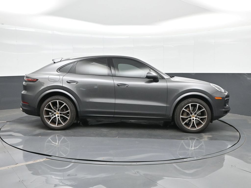 Certified 2021 Porsche Cayenne S AWD/4WD image 10