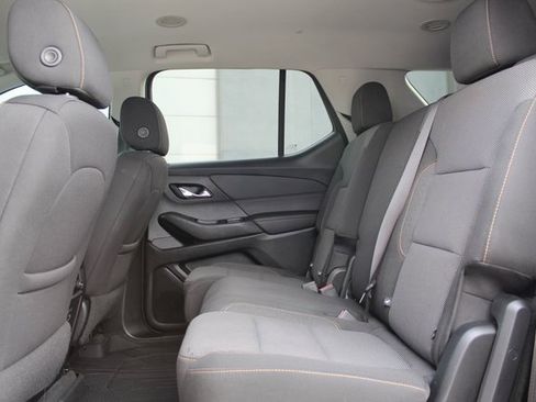 Used 2020 Chevrolet Traverse LS w/ LPO, Floor Liner Package FWD image 12