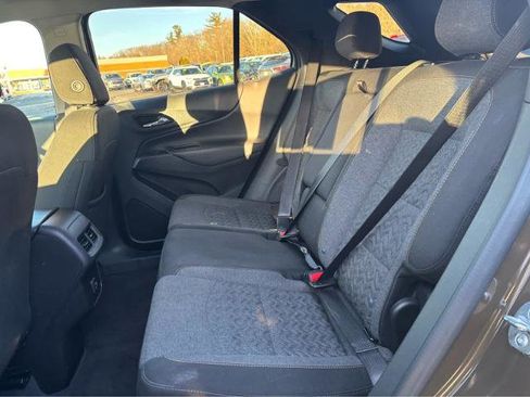 Used 2024 Chevrolet Equinox LT image 24