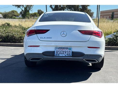 Used 2020 Mercedes-Benz CLA 250 image 4