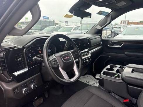 Used 2024 GMC Sierra 1500 Elevation w/ LPO, Elevation Black Package AWD/4WD image 14