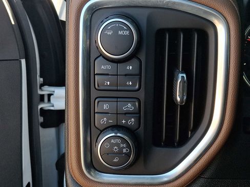 Used 2020 Chevrolet Silverado 2500 High Country w/ Z71 Off-Road Package image 26