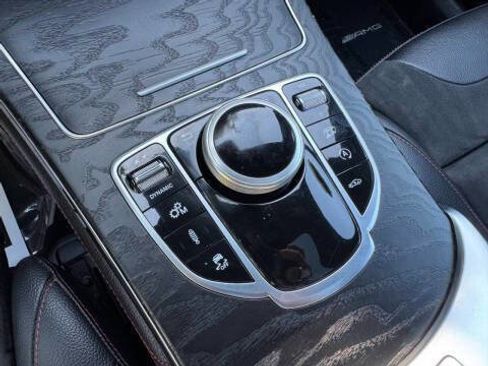 Used 2019 Mercedes-Benz GLC 43 AMG 4MATIC image 20