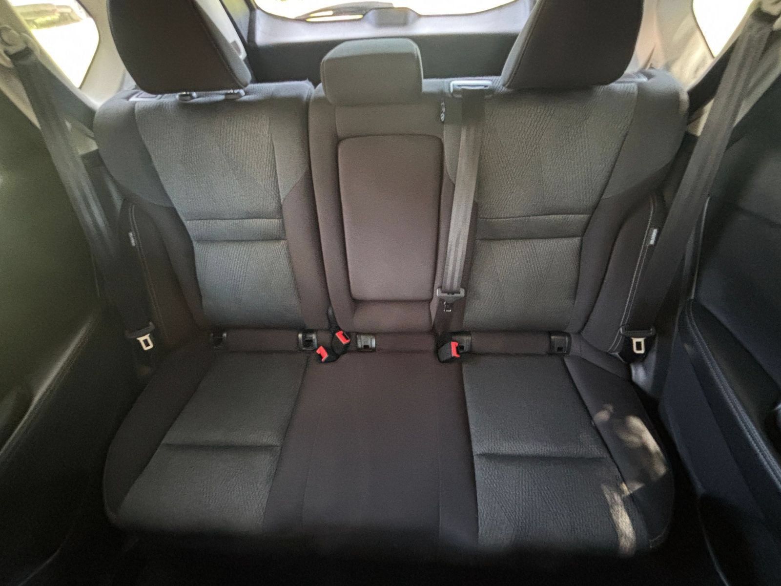 Used 2025 Nissan Rogue SV FWD image 38