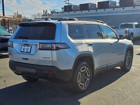 New 2026 Jeep Cherokee Laredo image 8