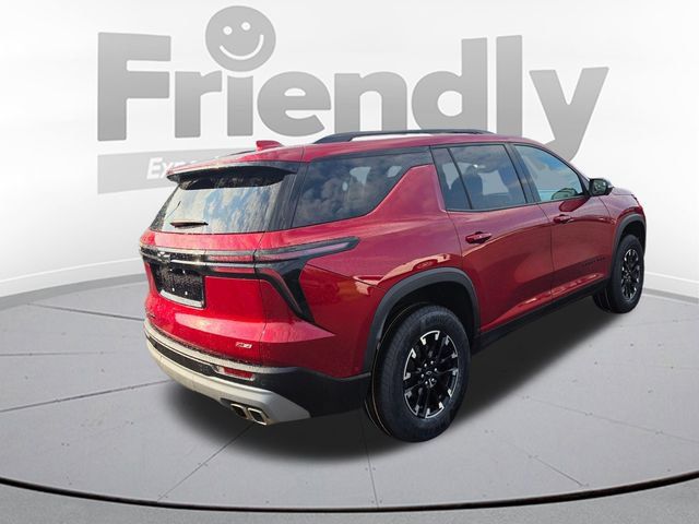 Used 2024 Chevrolet Traverse Z71 w/ Enhanced Driving Package AWD/4WD image 5