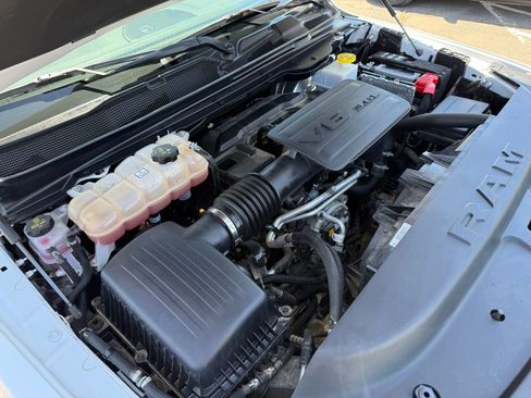 Used 2022 RAM 1500 Big Horn AWD/4WD image 45