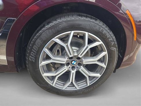 Used 2021 BMW X7 xDrive40i w/ Executive Package AWD/4WD image 23