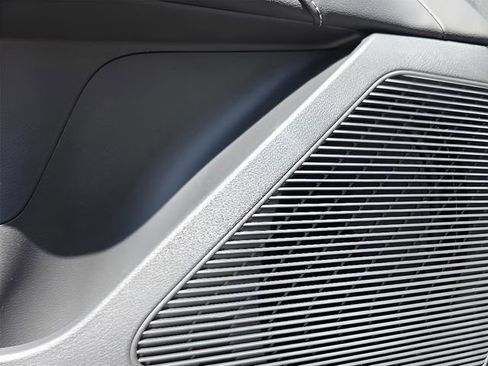 New 2025 Nissan Murano SL image 30