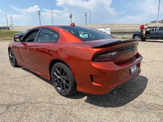 Used 2022 Dodge Charger R/T w/ Plus Group RWD image 4