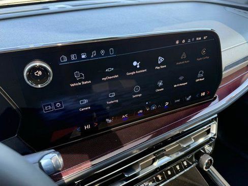 New 2026 Chevrolet Traverse Z71 w/ Driver Confidence Package image 44