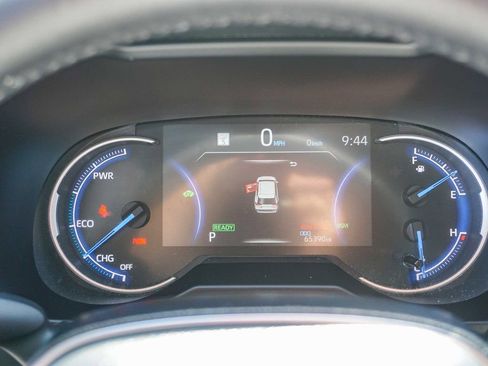Used 2021 Toyota RAV4 XSE w/ XSE Grade Weather Package AWD/4WD image 22
