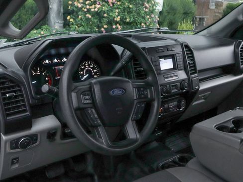 Used 2018 Ford F150 XL w/ Equipment Group 101A Mid image 19