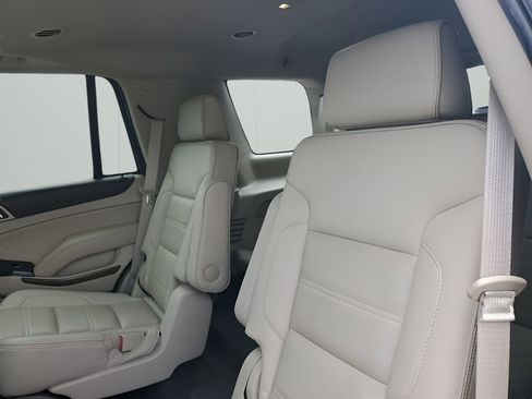 Used 2018 GMC Yukon Denali w/ Open Road Package image 19