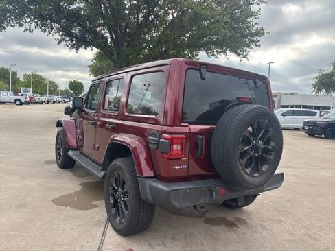 Certified 2021 Jeep Wrangler Unlimited Sahara w/ Cold Weather Group image 7