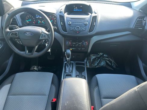 Used 2018 Ford Escape SE image 11