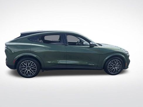 Used 2025 Ford Mustang Mach-E Premium AWD/4WD image 8