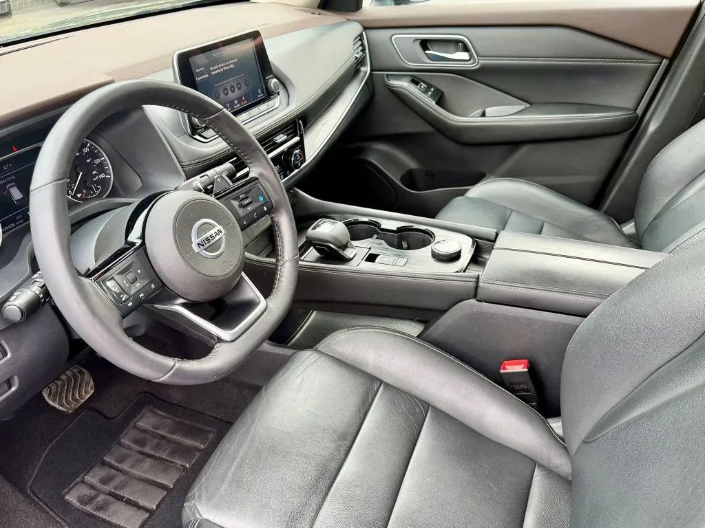 Used 2021 Nissan Rogue SL AWD/4WD image 2