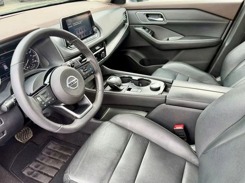 Used 2021 Nissan Rogue SL AWD/4WD image 2