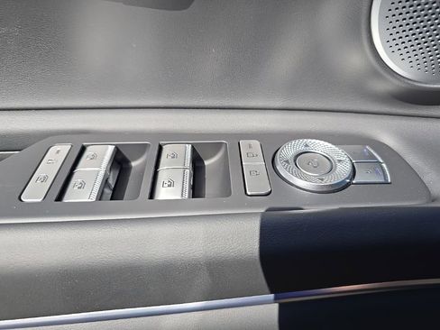 New 2026 Genesis GV80 2.5T Advanced image 13