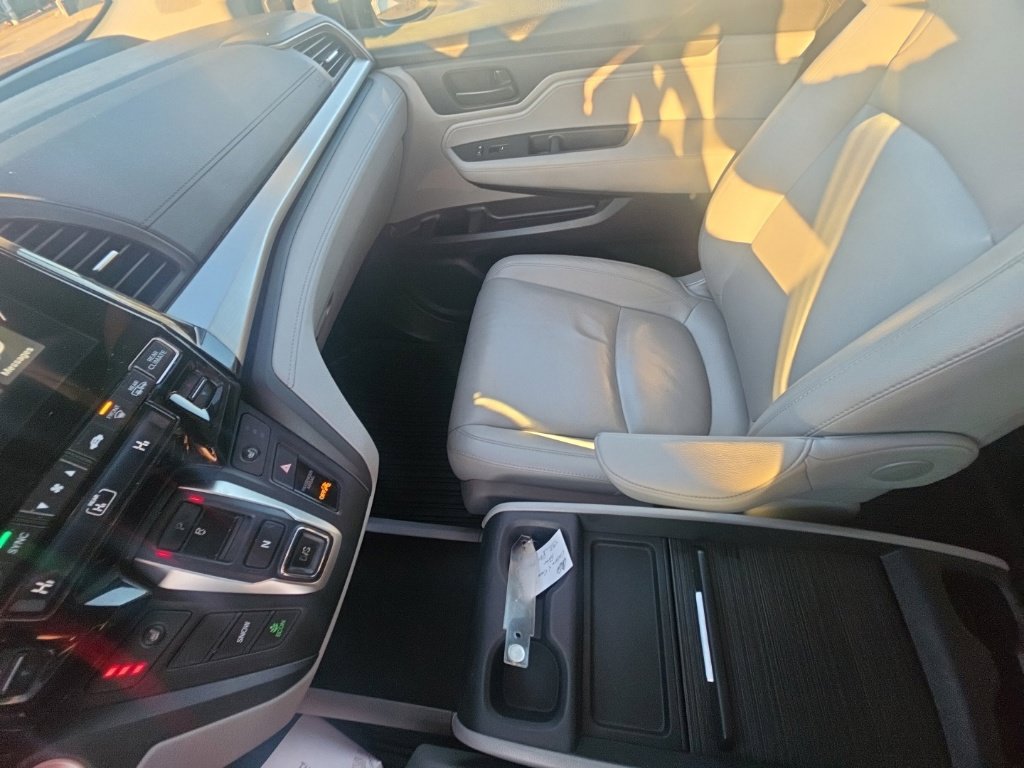 Used 2018 Honda Odyssey EX-L image 23