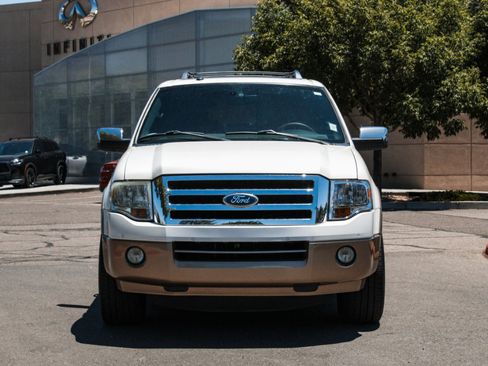 Used 2013 Ford Expedition EL King Ranch RWD image 2
