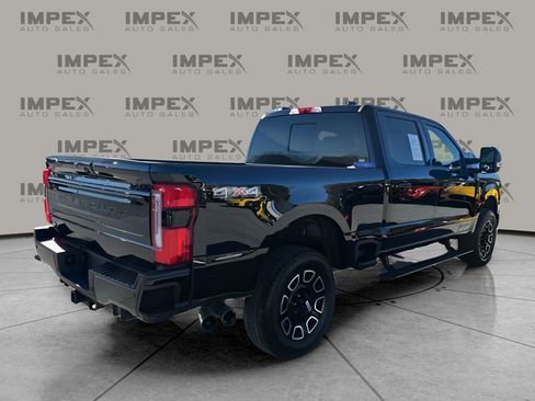 Used 2025 Ford F250 Platinum image 5