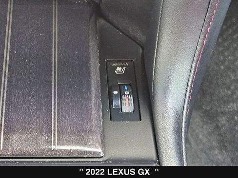 Used 2022 Lexus GX 460 Premium w/ Premium Package AWD/4WD image 23