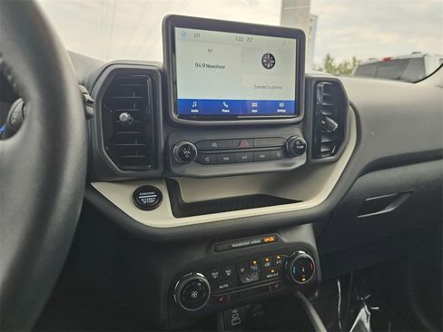 Used 2023 Ford Bronco Sport Heritage w/ Heritage Convenience Package image 17