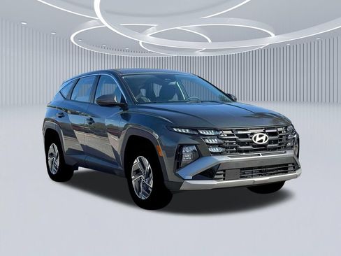 New 2026 Hyundai Tucson Blue SE AWD/4WD image 11