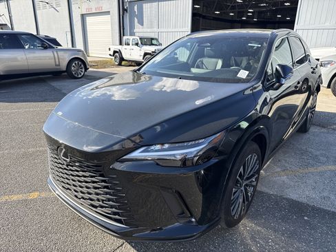 Certified 2026 Lexus RX 350 Premium Plus w/ Accessory Package (Z1) image 4